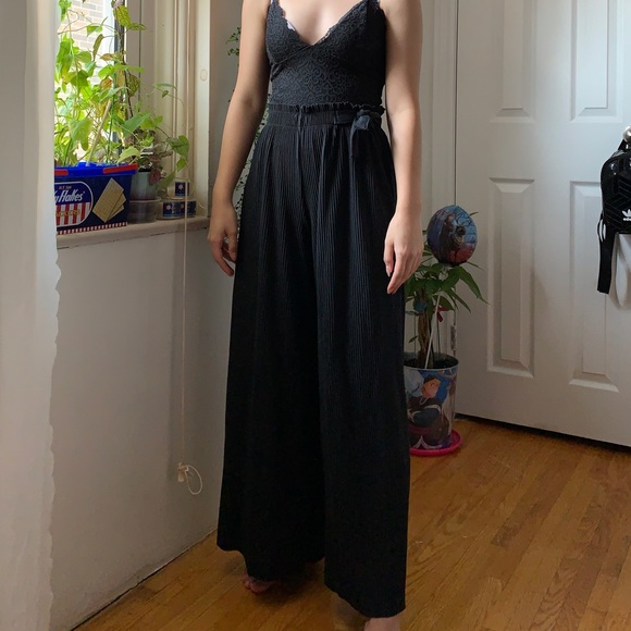 Wide Leg Pants - Picture 3 of 3